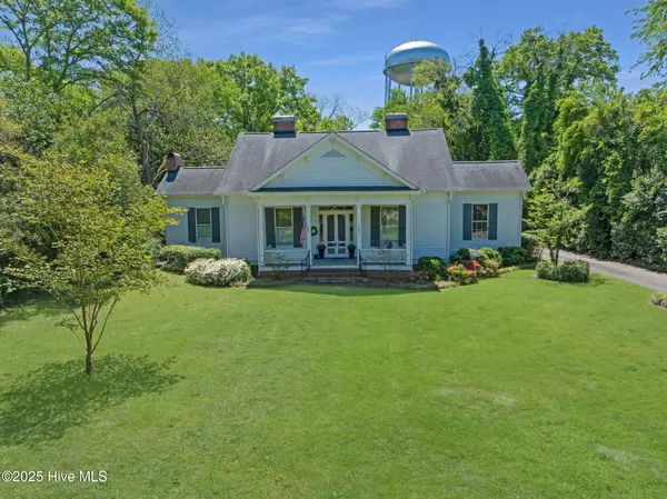 1004 Fayetteville RD, Rockingham, NC 28379