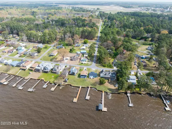 Edenton, NC 27932,611 Coral LN