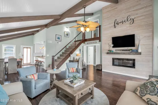 Ocean Isle Beach, NC 28469,15 Moore ST