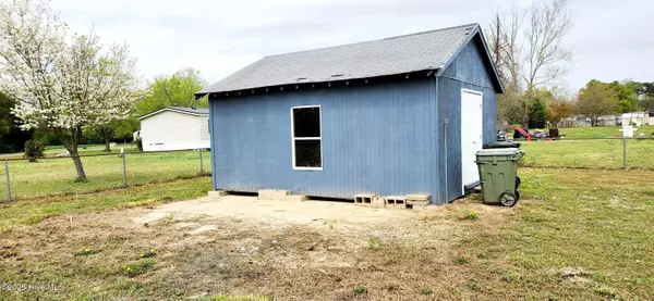 Lucama, NC 27851,8126 Tedder RD