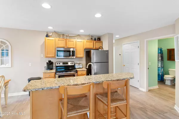 Southport, NC 28461,3350 Club Villas DR ## 504