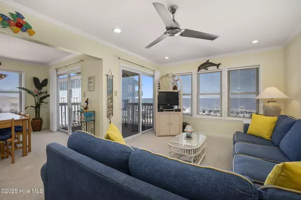 Indian Beach, NC 28512,1010 Salter Path RD #23 Mariner'S Point