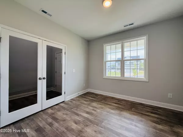 Lillington, NC 27546,279 Harborwood ST