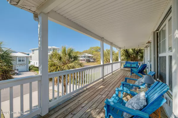 Kure Beach, NC 28449,512 Sandman DR