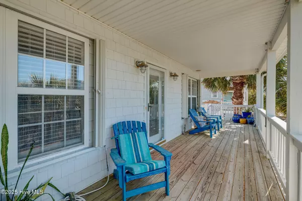 Kure Beach, NC 28449,512 Sandman DR