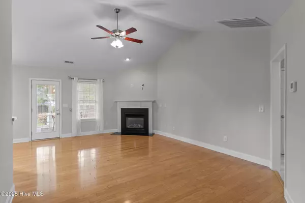 Leland, NC 28451,112 Woodford RD NE