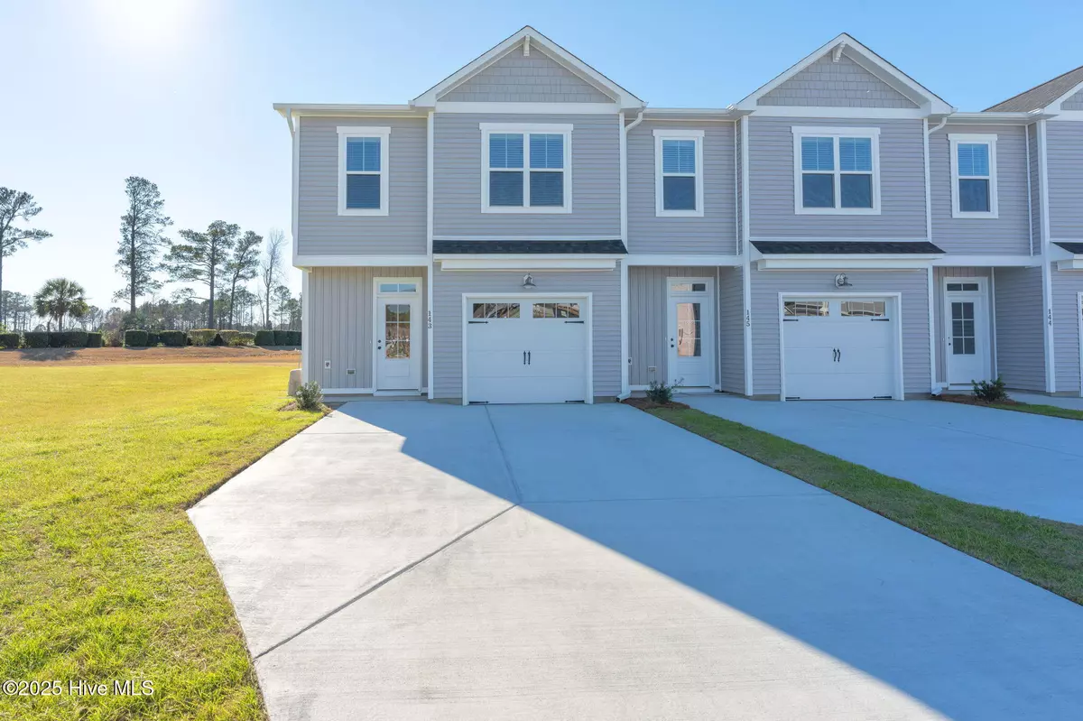 Winnabow, NC 28479,132 Jansen LN