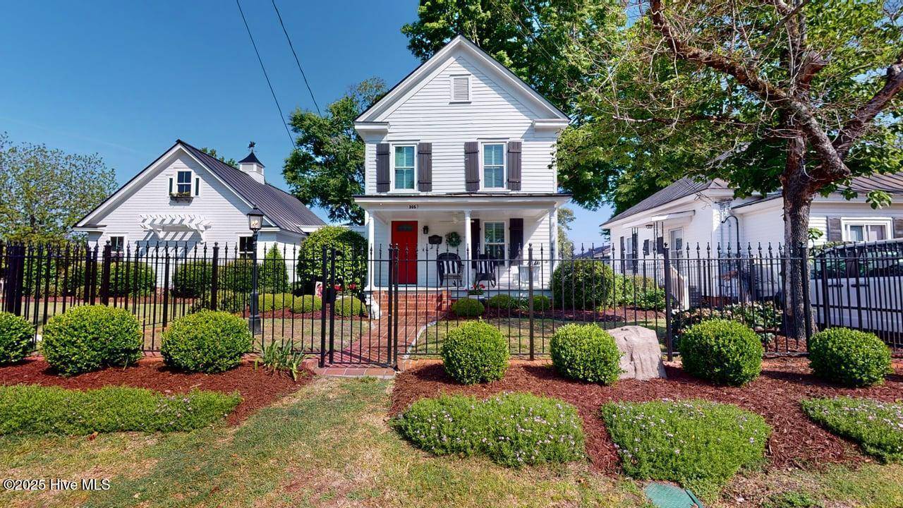 305 Anne ST, Jacksonville, NC 28540