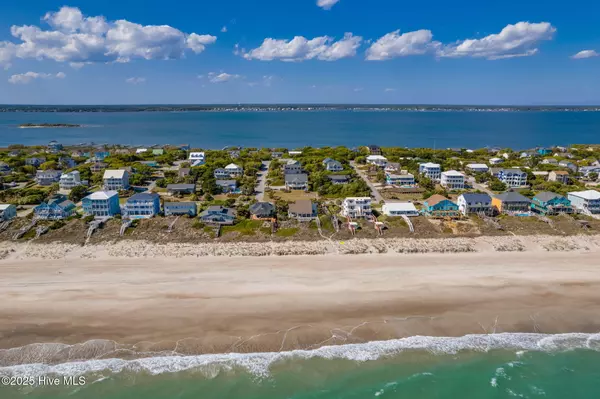 3905 Ocean DR, Emerald Isle, NC 28594