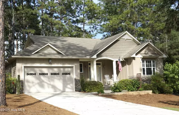 2 Prichard LN, Pinehurst, NC 28374