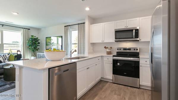 Aberdeen, NC 28315,207 Maddox DR