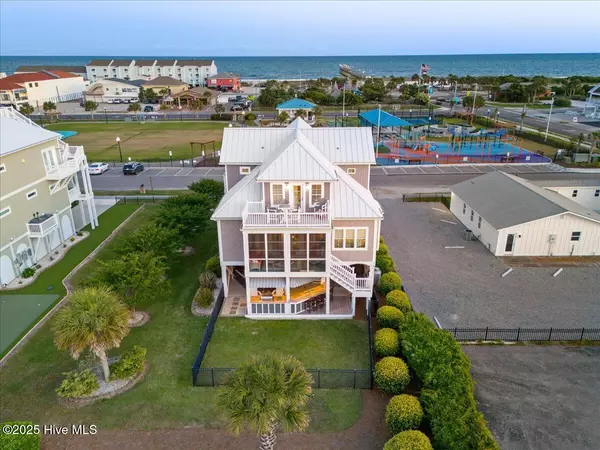 Ocean Isle Beach, NC 28469,1 Gatha LN