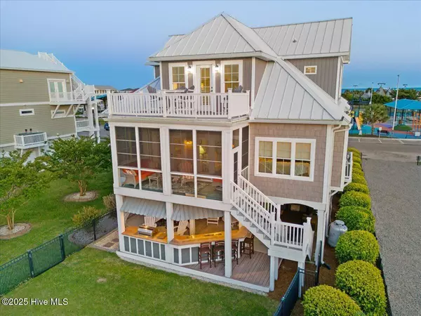 Ocean Isle Beach, NC 28469,1 Gatha LN
