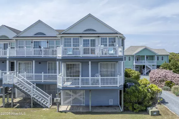 North Topsail Beach, NC 28460,101 Heron Cay CT