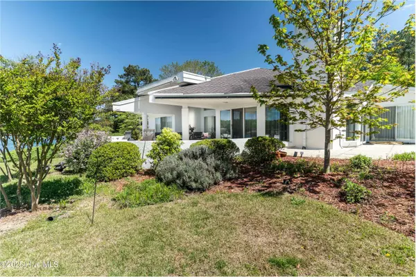 Pinehurst, NC 28374,655 Diamondhead DR S