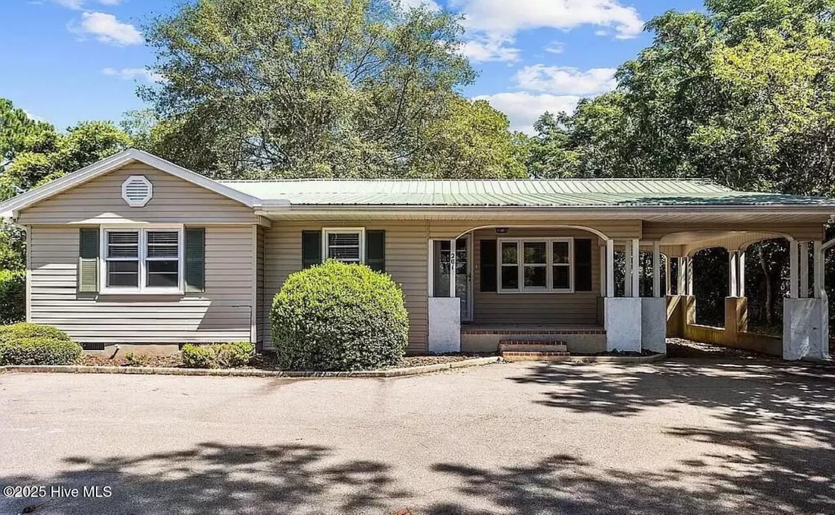 Carthage, NC 28327,201 E Barrett ST