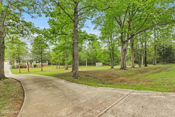 New Bern, NC 28562,2446 Garys LN