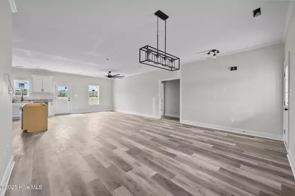 Beulaville, NC 28518,223 Wagon Ford RD