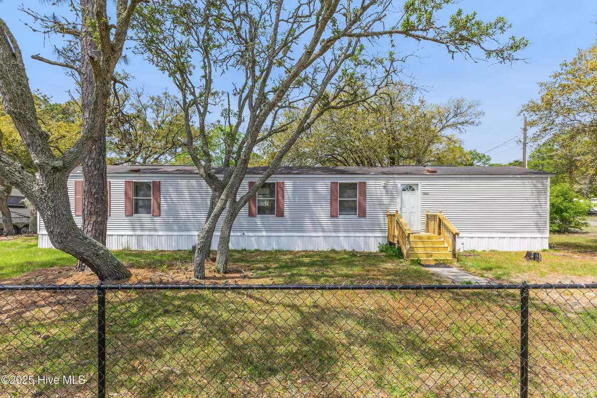 Supply, NC 28462,2425 Oakland ST SW