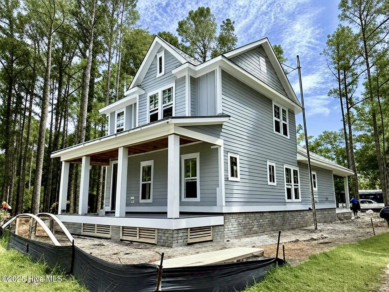 9148 E Lake RD, Calabash, NC 28467