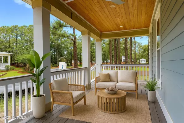 Calabash, NC 28467,9148 E Lake RD