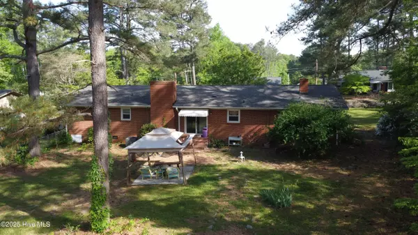Louisburg, NC 27549,109 Edgewood DR