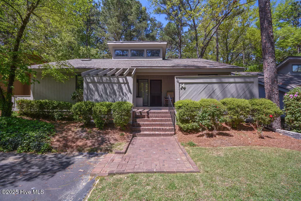 Southern Pines, NC 28387,14 Village By The Lake LN