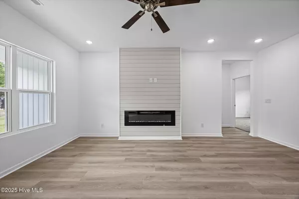 Chinquapin, NC 28521,2594 Fountaintown RD