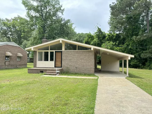 Woodland, NC 27897,115 Cherry ST