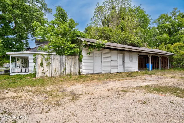 Wilson, NC 27893,206 Park AVE W
