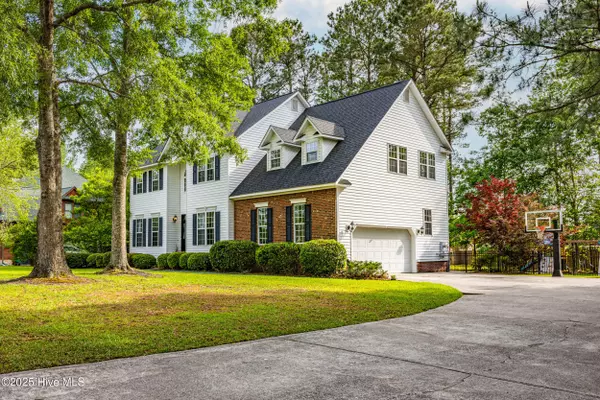 Jacksonville, NC 28540,310 Royal Bluff RD