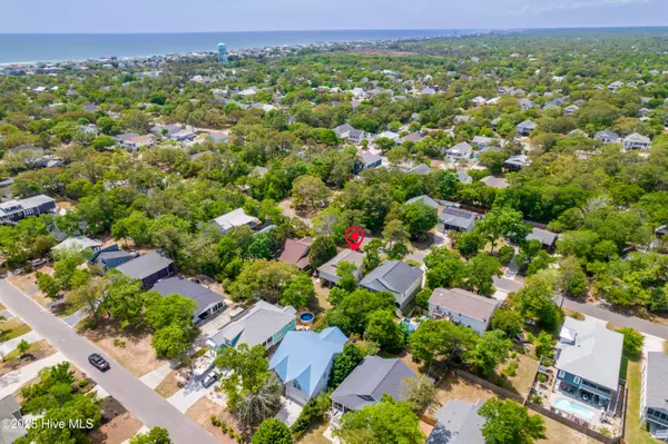 Oak Island, NC 28465,222 NE 36th ST