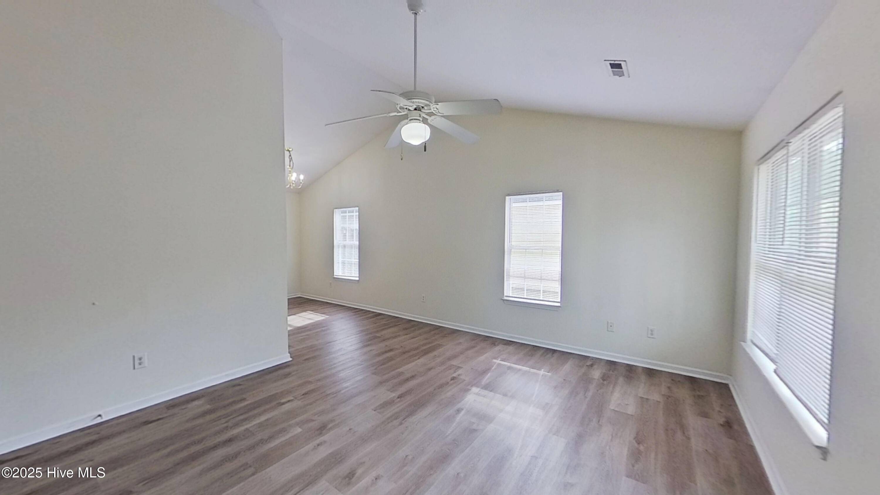Wilmington, NC 28405,4240 Sunglow DR