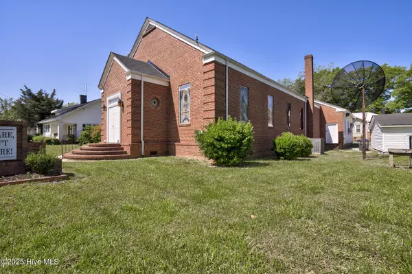 Rocky Mount, NC 27801,408 Cokey RD