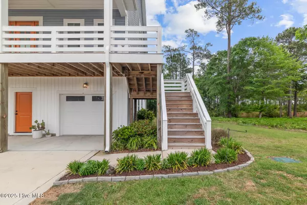 Sneads Ferry, NC 28460,315 Landon LN