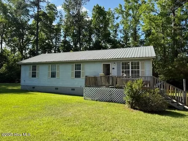 342 Pike Creek RD, Burgaw, NC 28425