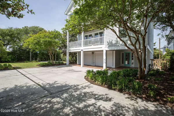 Wrightsville Beach, NC 28480,768 S Lumina AVE