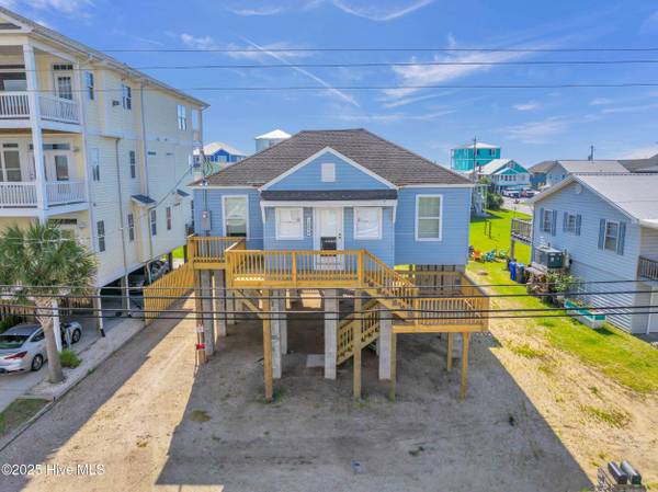 1202 Canal DR, Carolina Beach, NC 28428