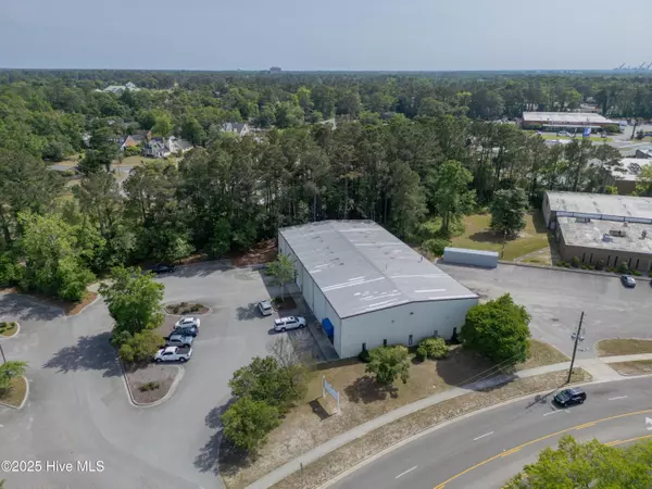 1940 Dawson ST, Wilmington, NC 28403
