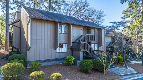 85 Pine Valley RD ## 42, Pinehurst, NC 28374