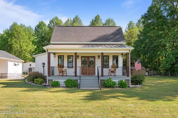 126 Nc 92 E, Washington, NC 27889