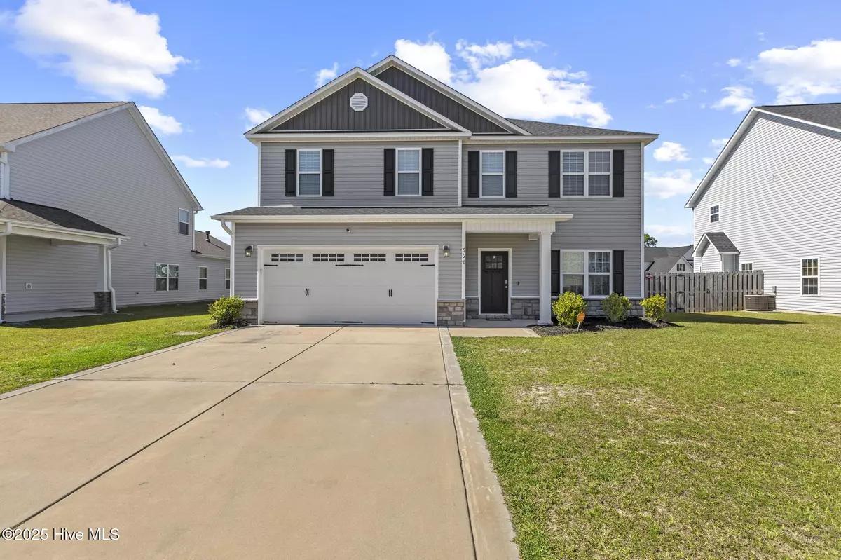 Sneads Ferry, NC 28460,526 Transom WAY