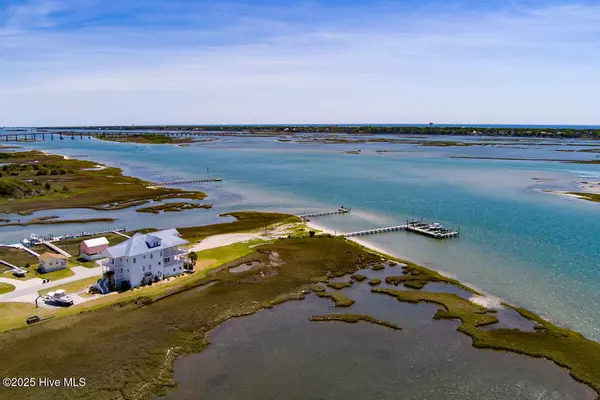 Cedar Point, NC 28584,174 Jones ST