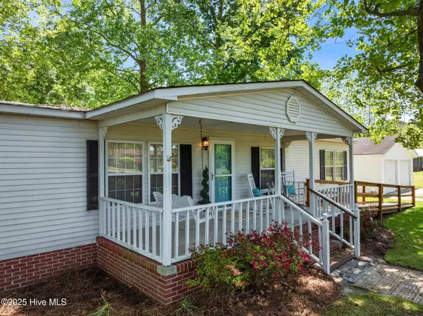 Washington, NC 27889,1032 Ball RD
