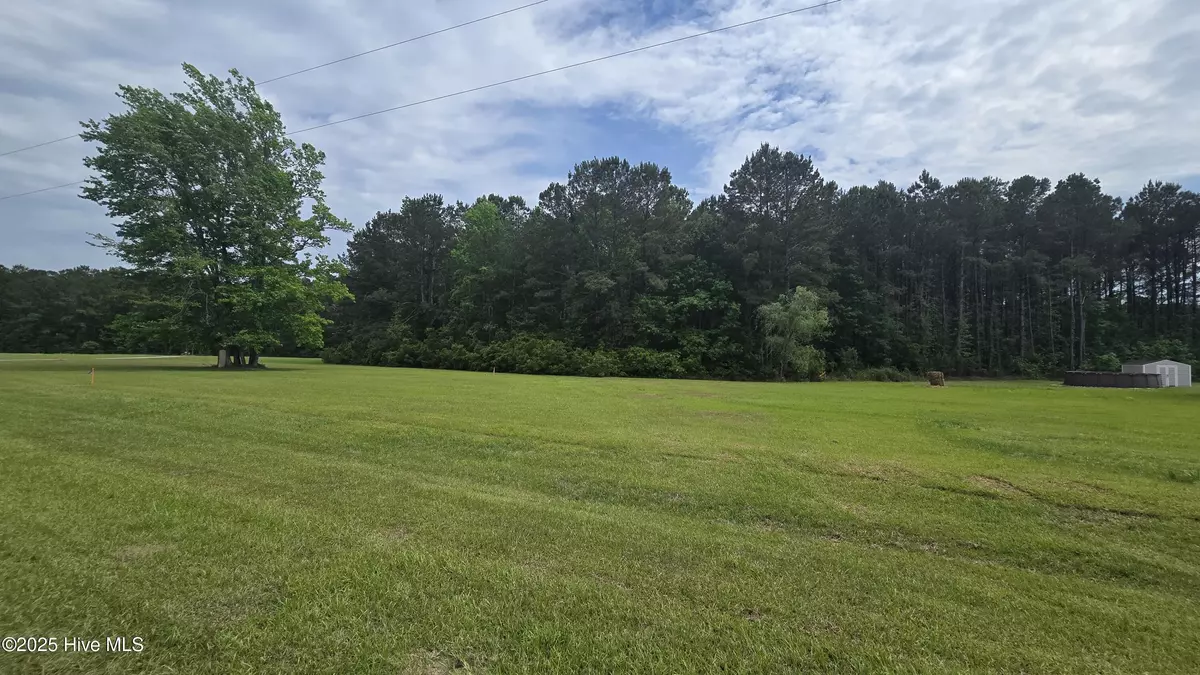 Ash, NC 28420,8060 Worrell LN NW