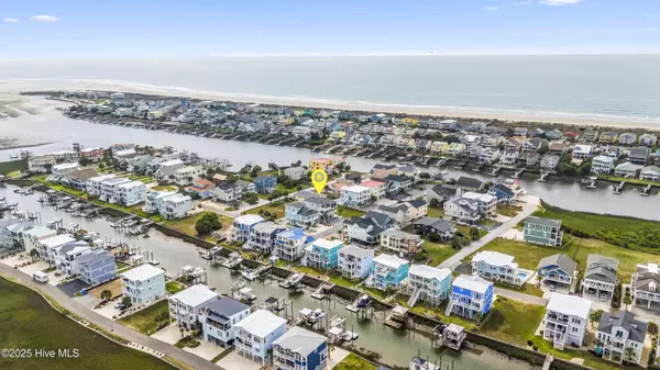 Sunset Beach, NC 28468,403 17th ST
