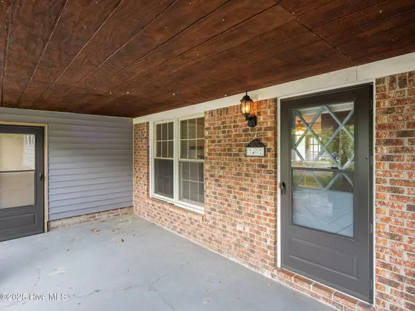 Hubert, NC 28539,40 Eagle Rock LN