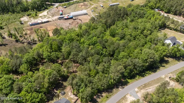 Cameron, NC 28326,219 Stella WAY