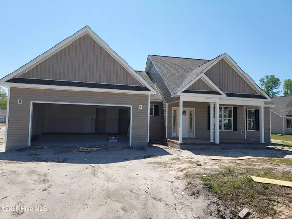 Maysville, NC 28555,623 Bright Harvest DR