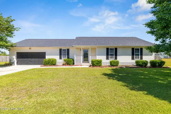 Richlands, NC 28574,214 Bennett LN